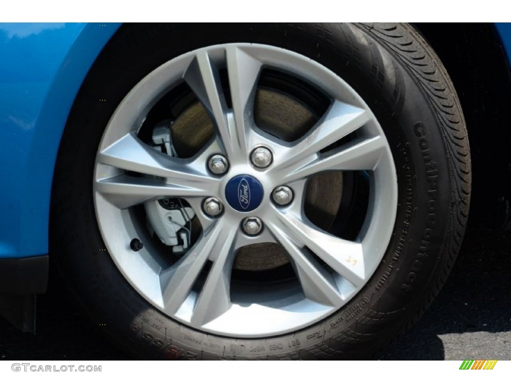 2013 Focus SE Sedan - Blue Candy / Medium Light Stone photo #9