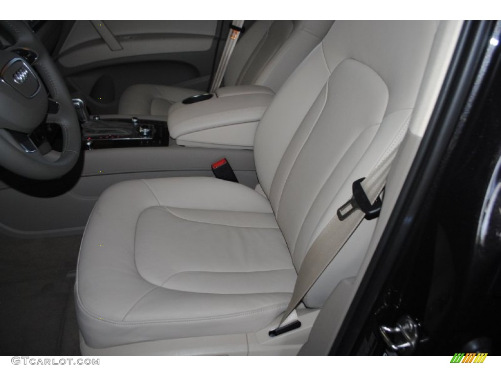 2013 Audi Q7 3.0 TFSI quattro Front Seat Photo #82806077