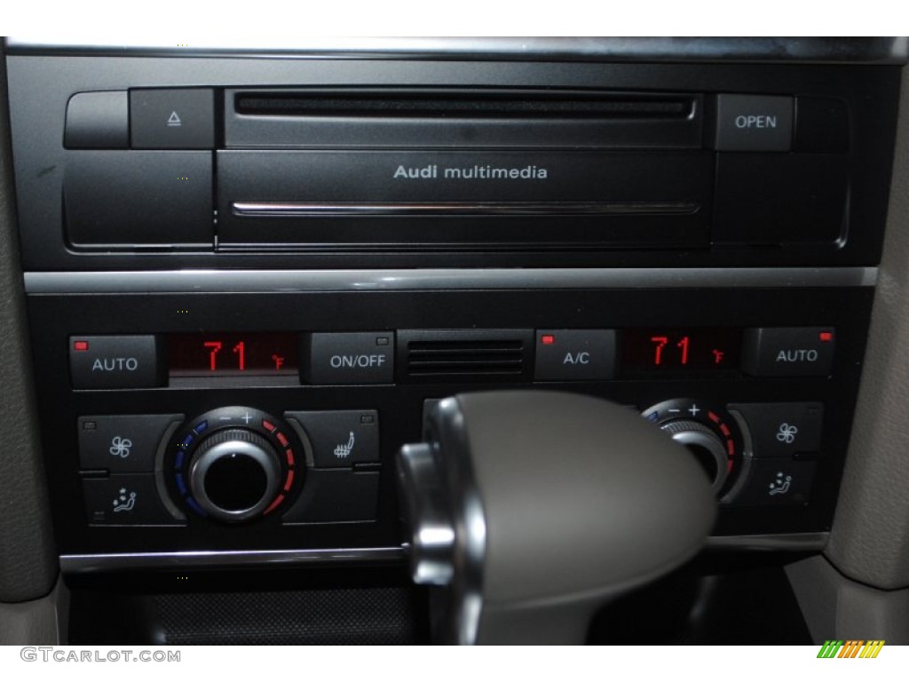 2013 Audi Q7 3.0 TFSI quattro Controls Photo #82806181