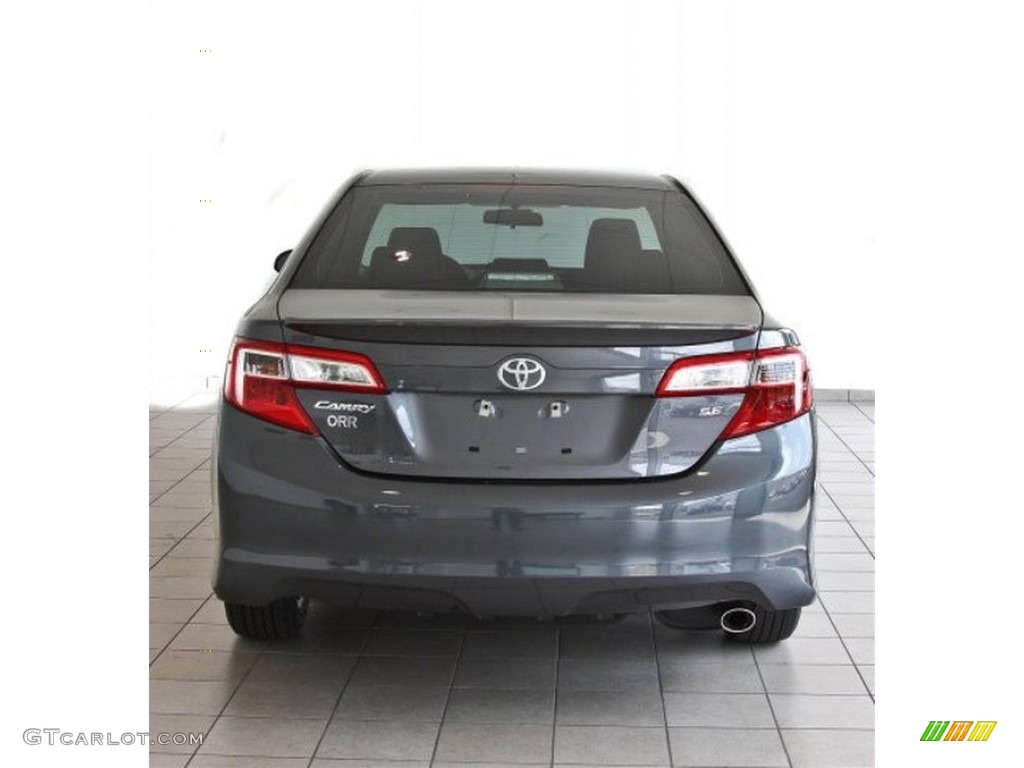 2013 Camry SE - Magnetic Gray Metallic / Black/Ash photo #4