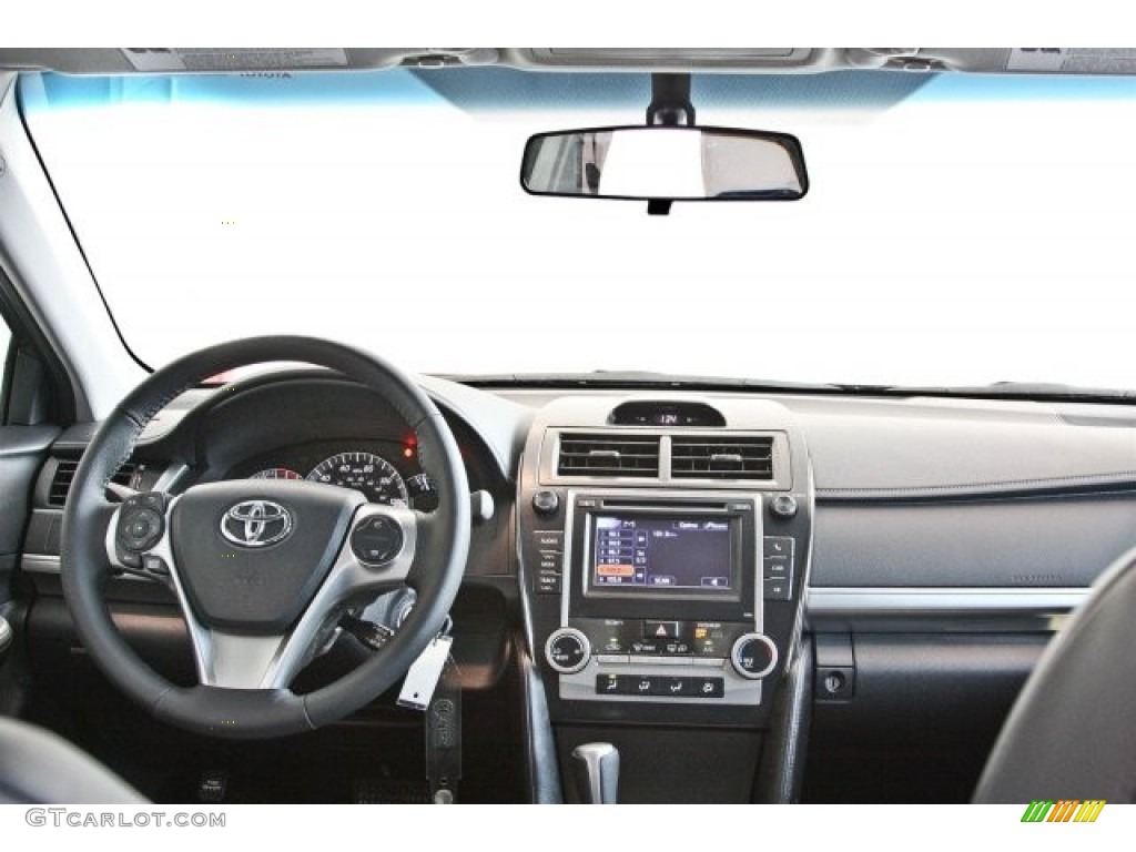 2013 Camry SE - Magnetic Gray Metallic / Black/Ash photo #12