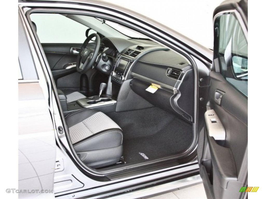 2013 Camry SE - Magnetic Gray Metallic / Black/Ash photo #13