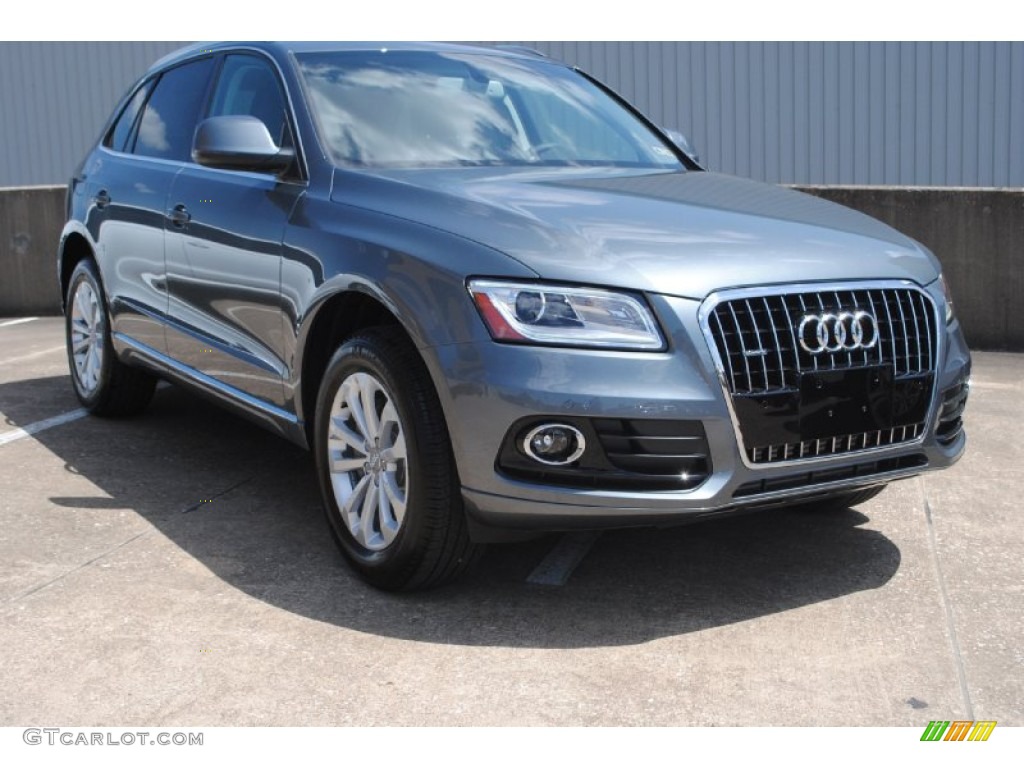 2013 Q5 2.0 TFSI quattro - Monsoon Gray Metallic / Black photo #1
