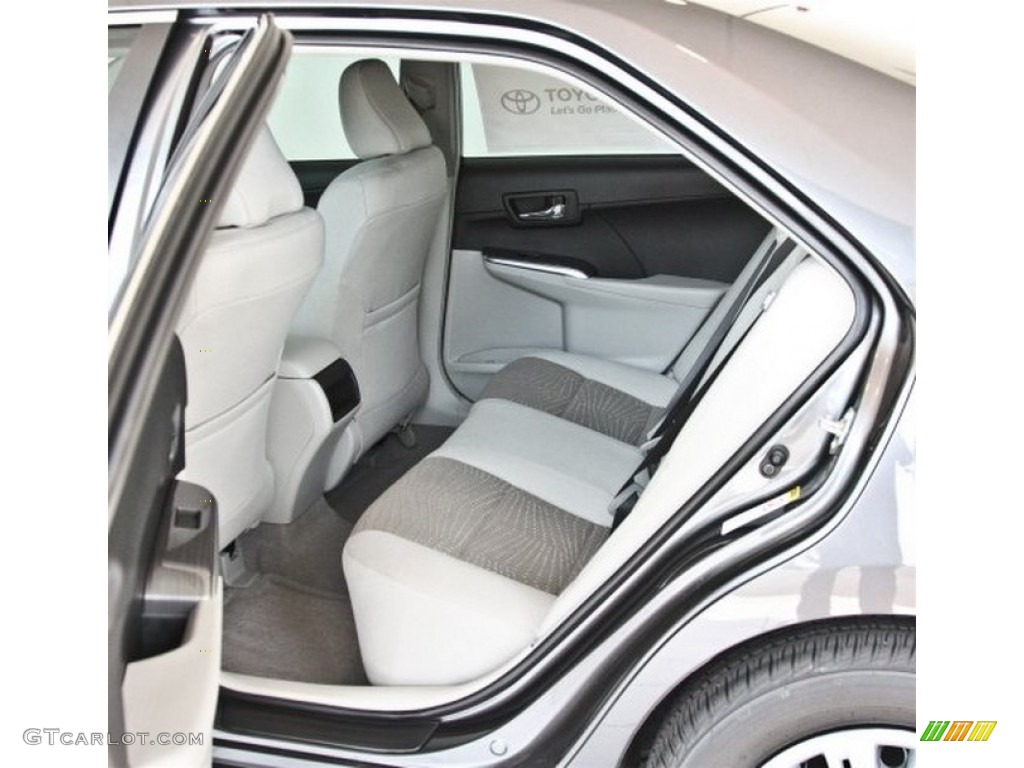 2013 Camry Hybrid LE - Magnetic Gray Metallic / Light Gray photo #8