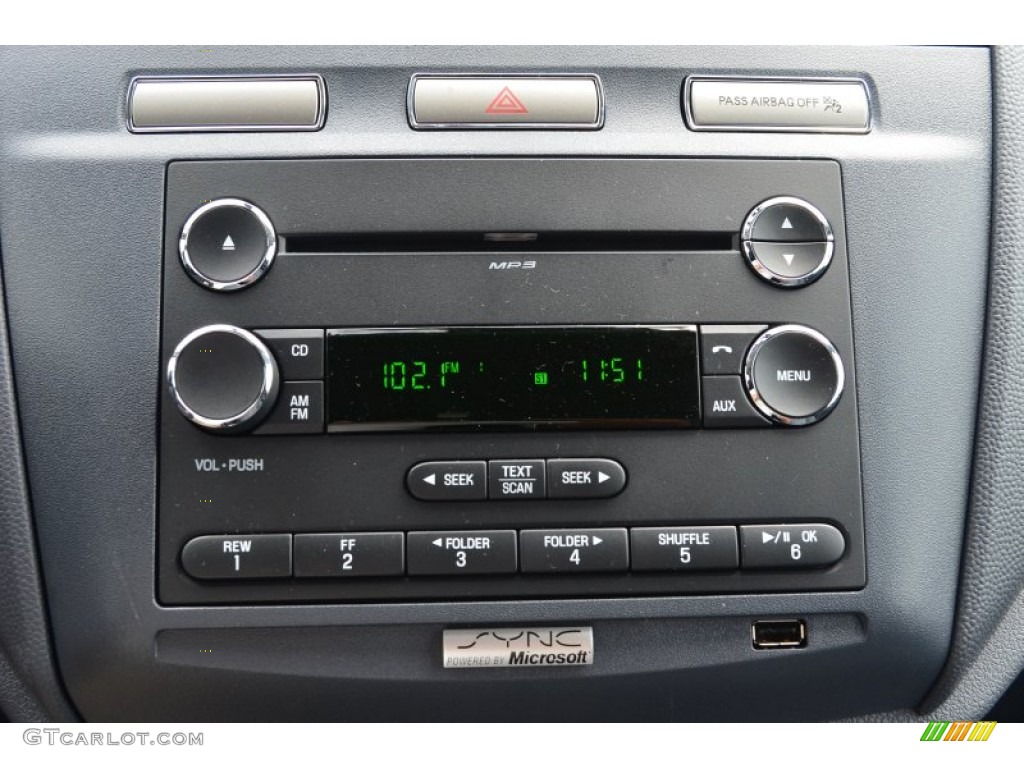 2013 Ford Transit Connect XL Van Audio System Photos
