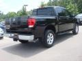 Galaxy Black - Titan SV Crew Cab Photo No. 4