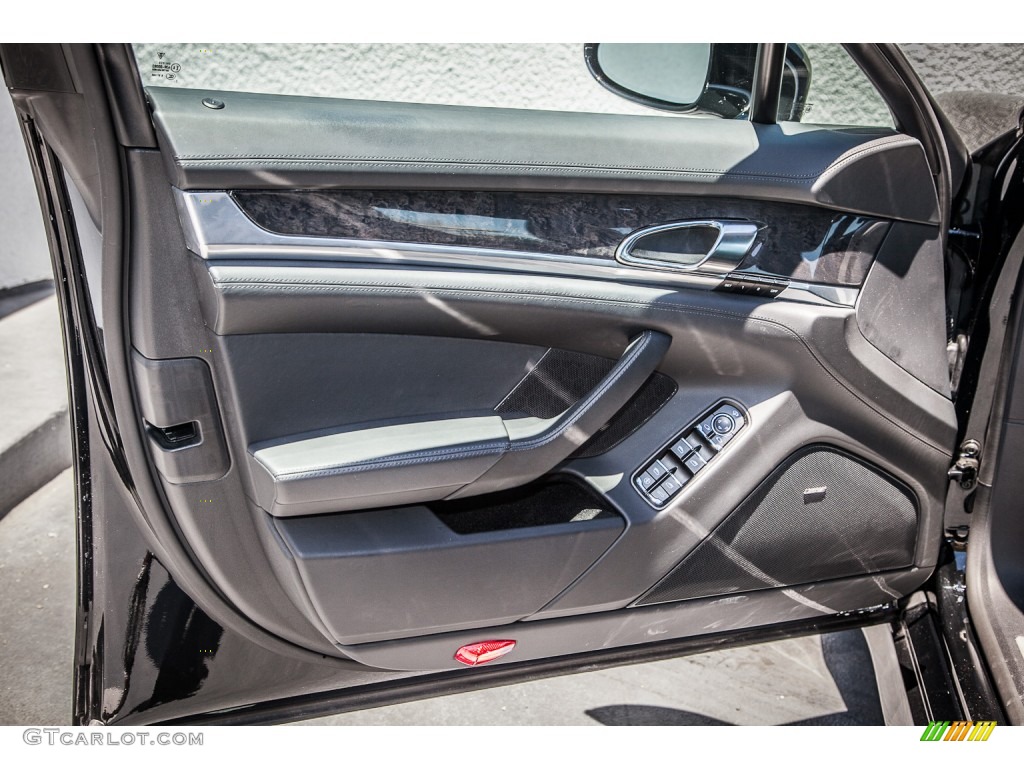 2012 Porsche Panamera S Black Door Panel Photo #82811196