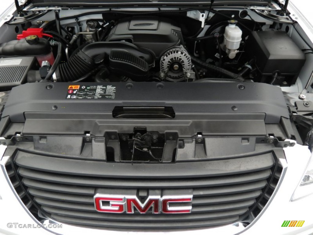 2013 GMC Yukon XL SLT Engine Photos