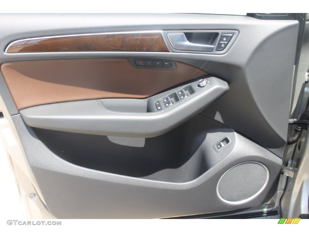 2013 Audi Q5 2.0 TFSI quattro Chestnut Brown Door Panel Photo #82812066