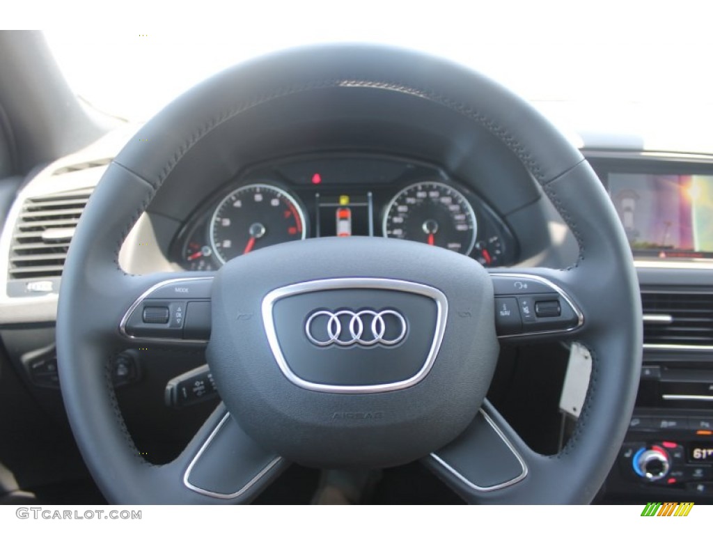2013 Audi Q5 2.0 TFSI quattro Chestnut Brown Steering Wheel Photo #82812340