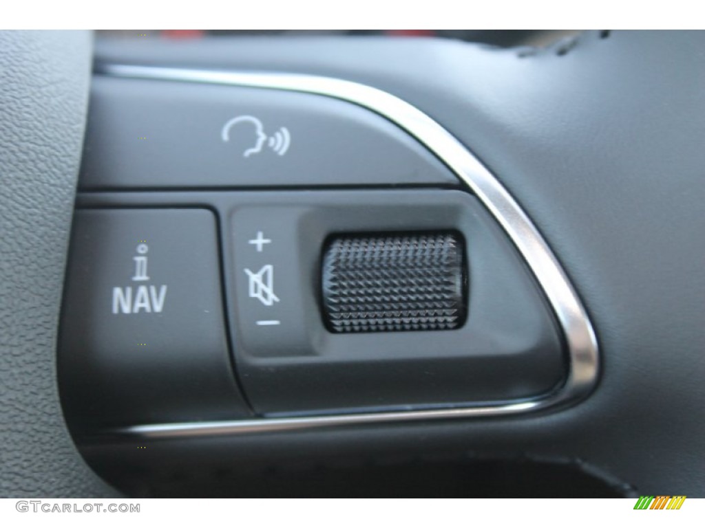 2013 Audi Q5 2.0 TFSI quattro Controls Photo #82812375