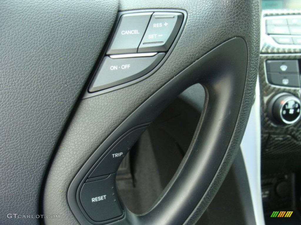 2011 Sonata SE - Midnight Black / Black photo #16