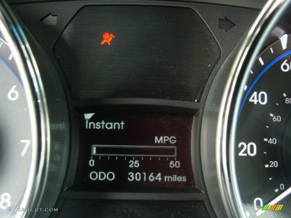 2011 Sonata SE - Midnight Black / Black photo #17