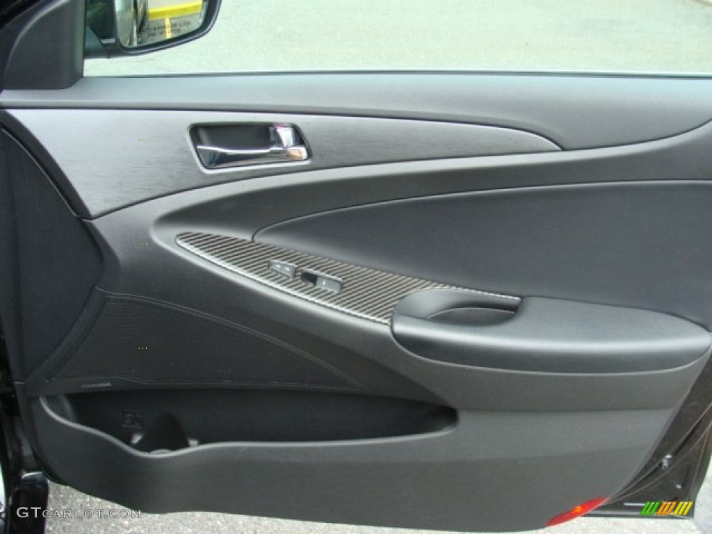 2011 Sonata SE - Midnight Black / Black photo #25