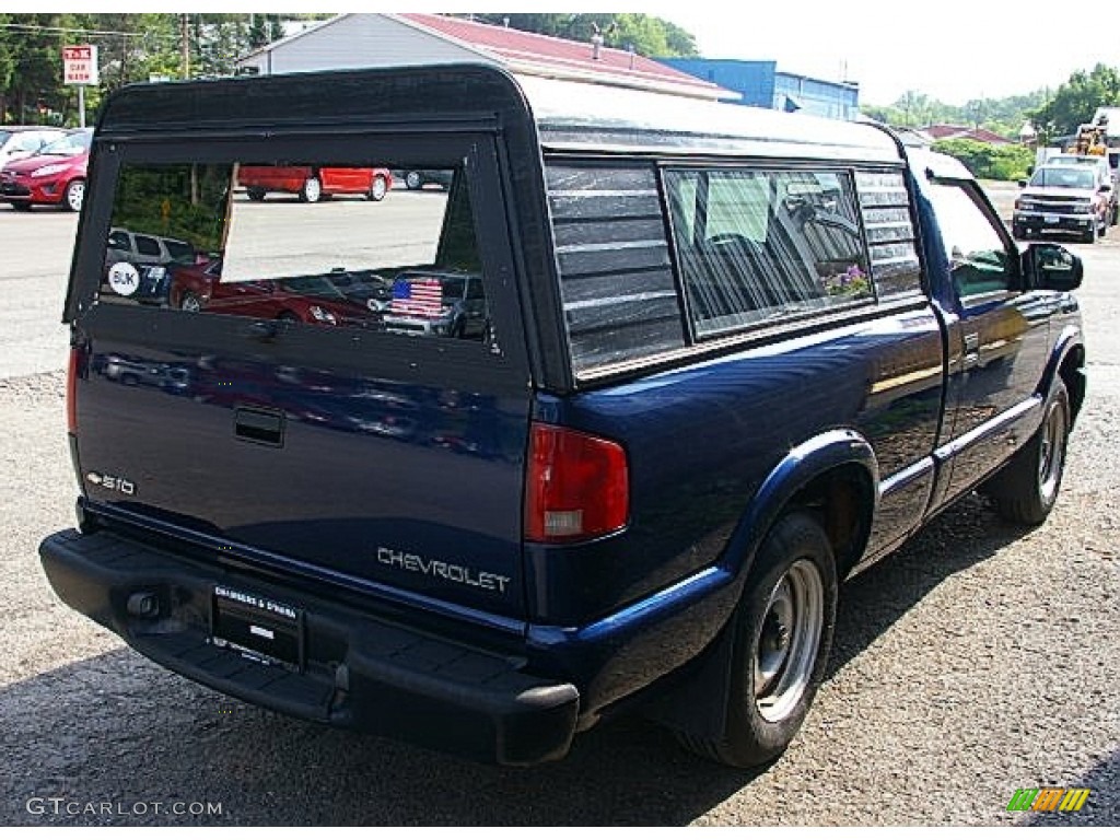 2003 S10 LS Regular Cab - Indigo Blue Metallic / Graphite photo #8
