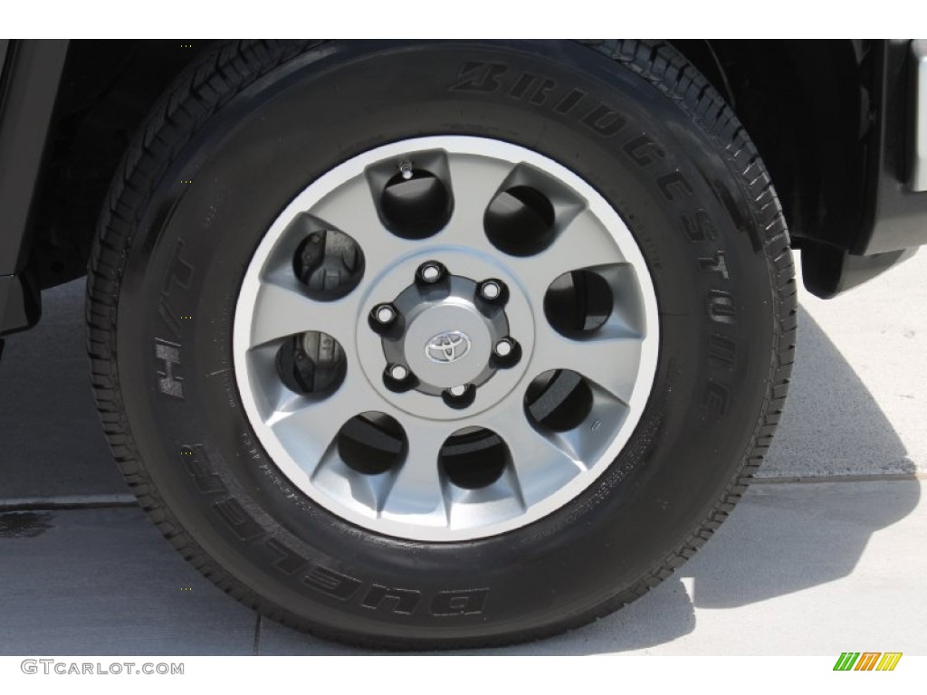 2013 Toyota FJ Cruiser Standard FJ Cruiser Model Wheel Photo #82816131