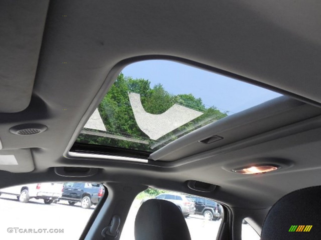 2013 Impala LT - Summit White / Ebony photo #10