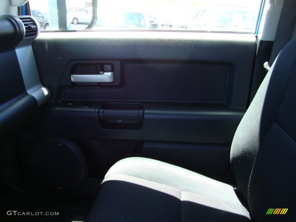 2009 FJ Cruiser  - Voodoo Blue / Dark Charcoal photo #16