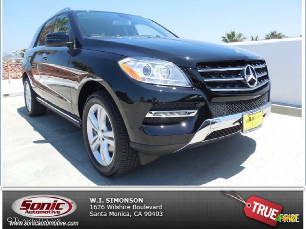 Black Mercedes-Benz ML