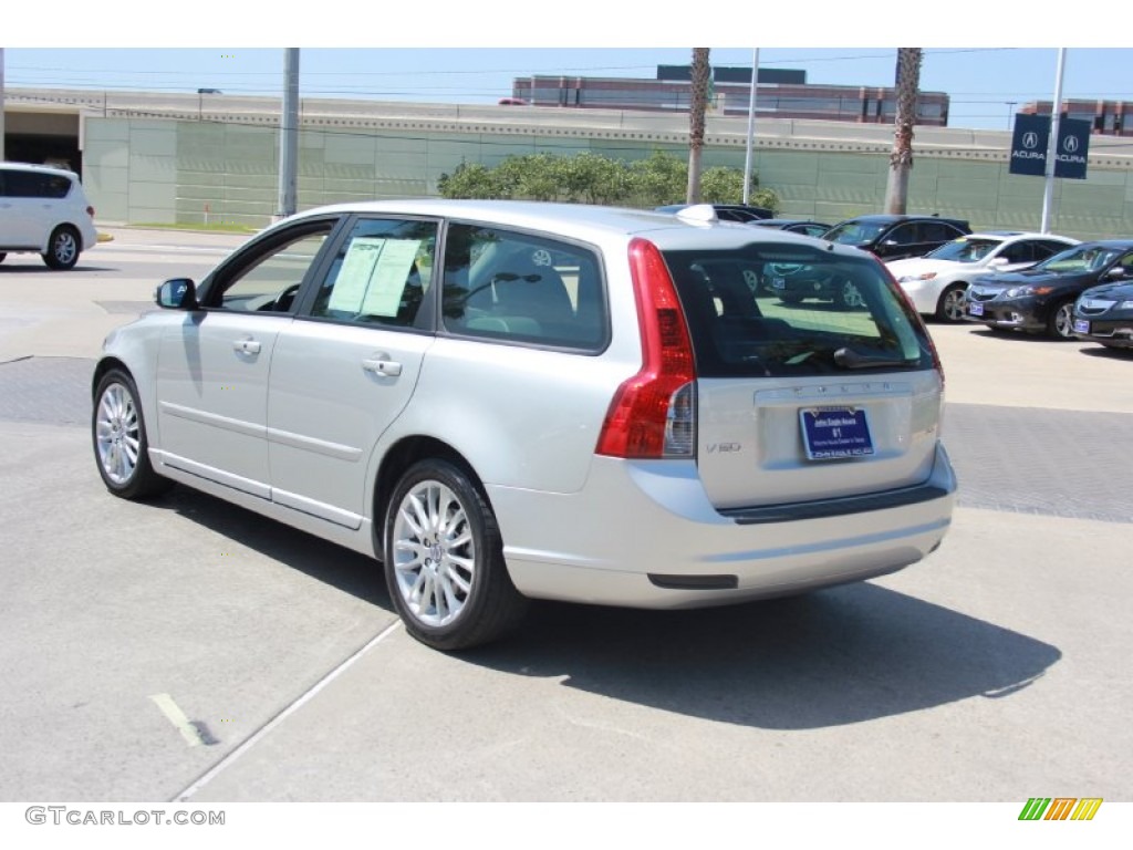 2010 V50 2.4i - Silver Metallic / Dalaro Off Black T-Tec photo #7