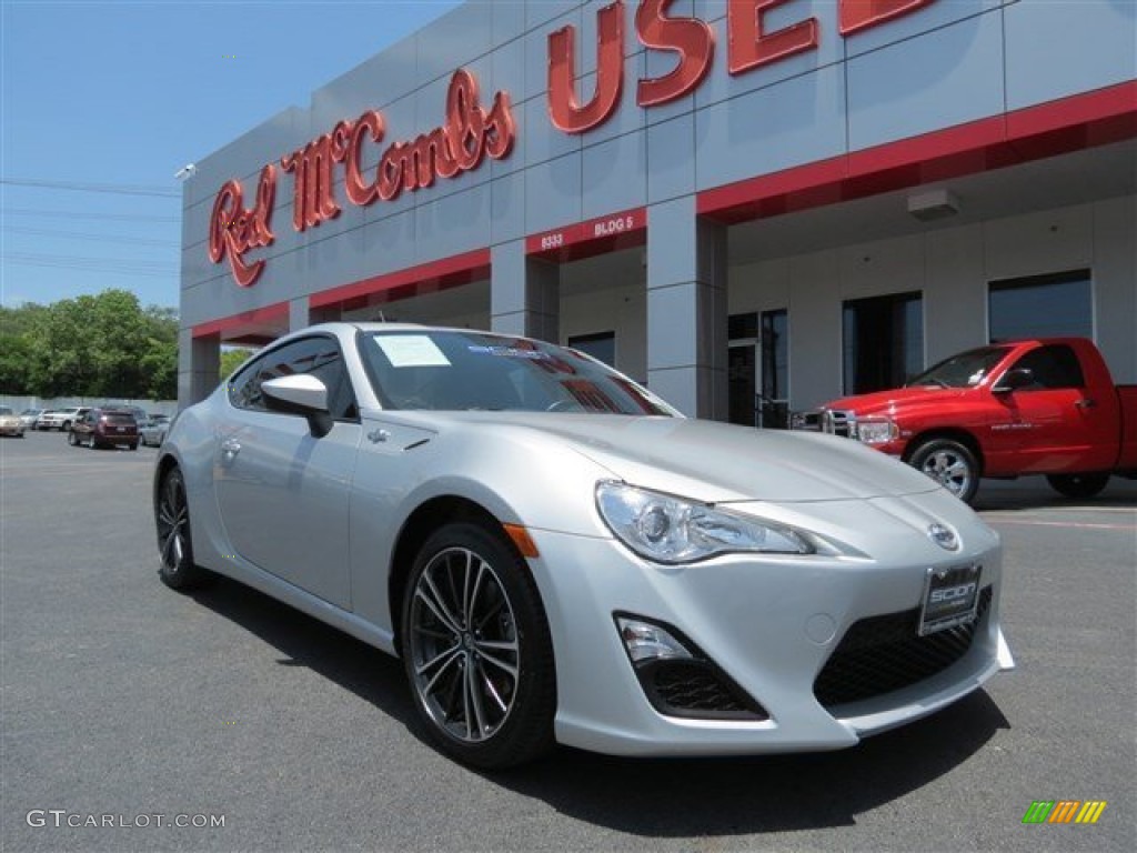 2013 FR-S Sport Coupe - Argento Silver / Black/Red Accents photo #1