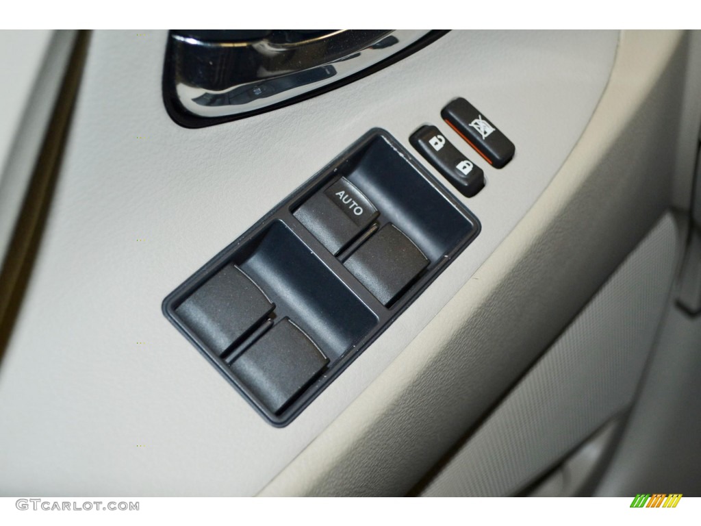 2007 Camry CE - Black / Bisque photo #25