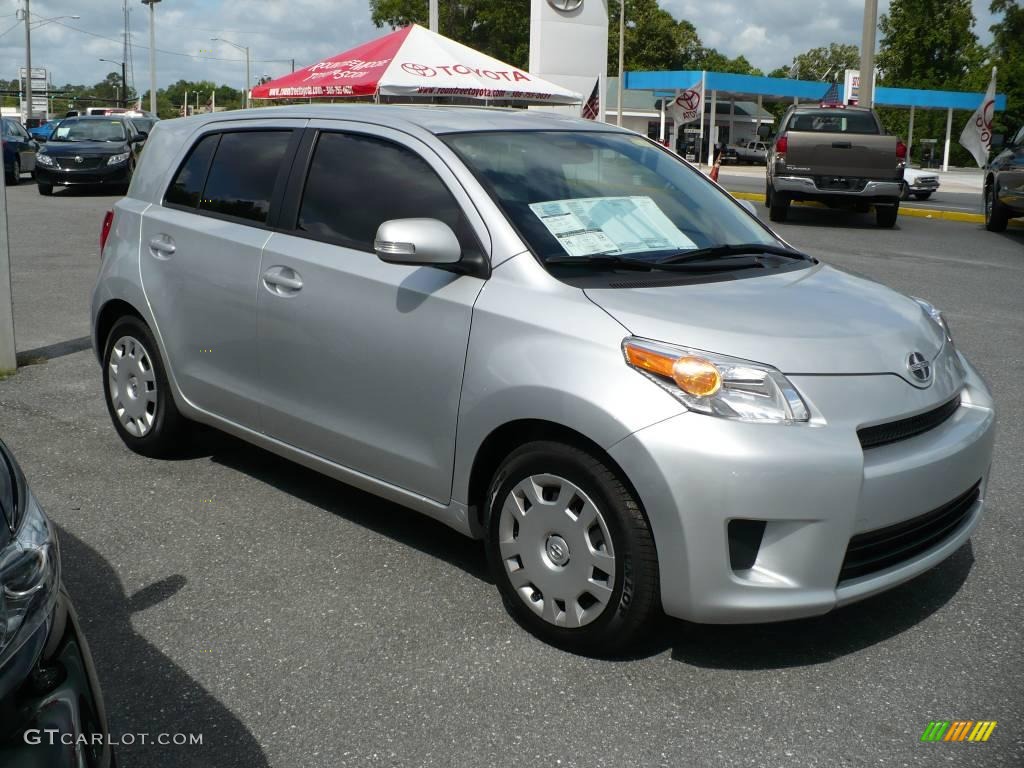 2009 Silver Streak Mica Scion xD 8251176 Car Color Galleries