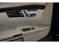 Black - S 550 4Matic Sedan Photo No. 28