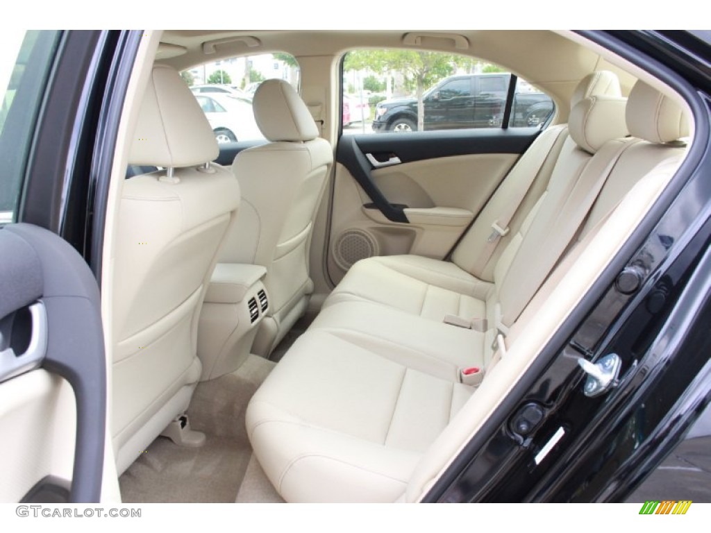 2013 Acura TSX Technology Rear Seat Photo #82825579