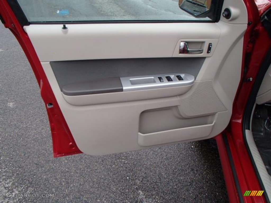 2010 Mercury Mariner V6 4WD Stone Door Panel Photo #82830097