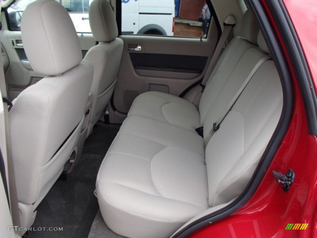 2010 Mercury Mariner V6 4WD Rear Seat Photos