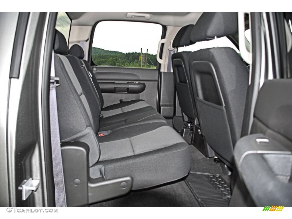 2014 Chevrolet Silverado 2500HD LT Crew Cab 4x4 Rear Seat Photo #82831602