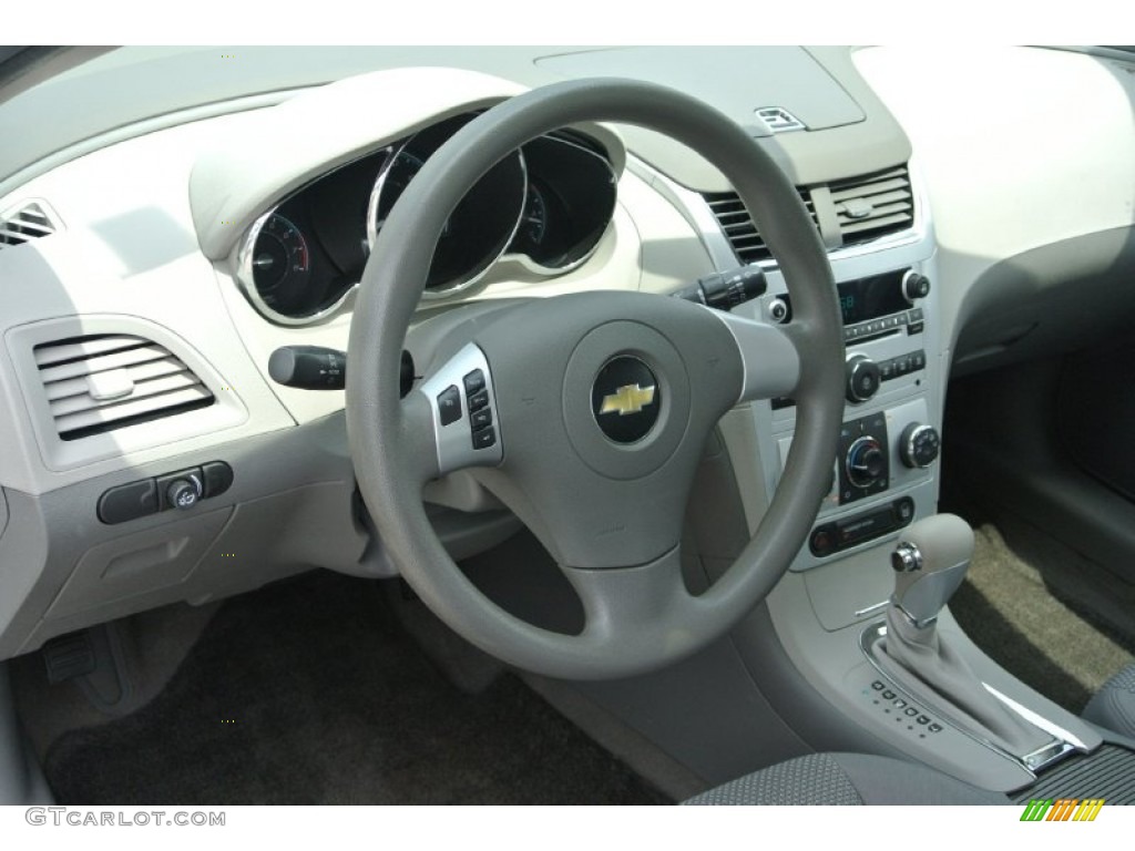 2010 Chevrolet Malibu LS Sedan Steering Wheel Photos