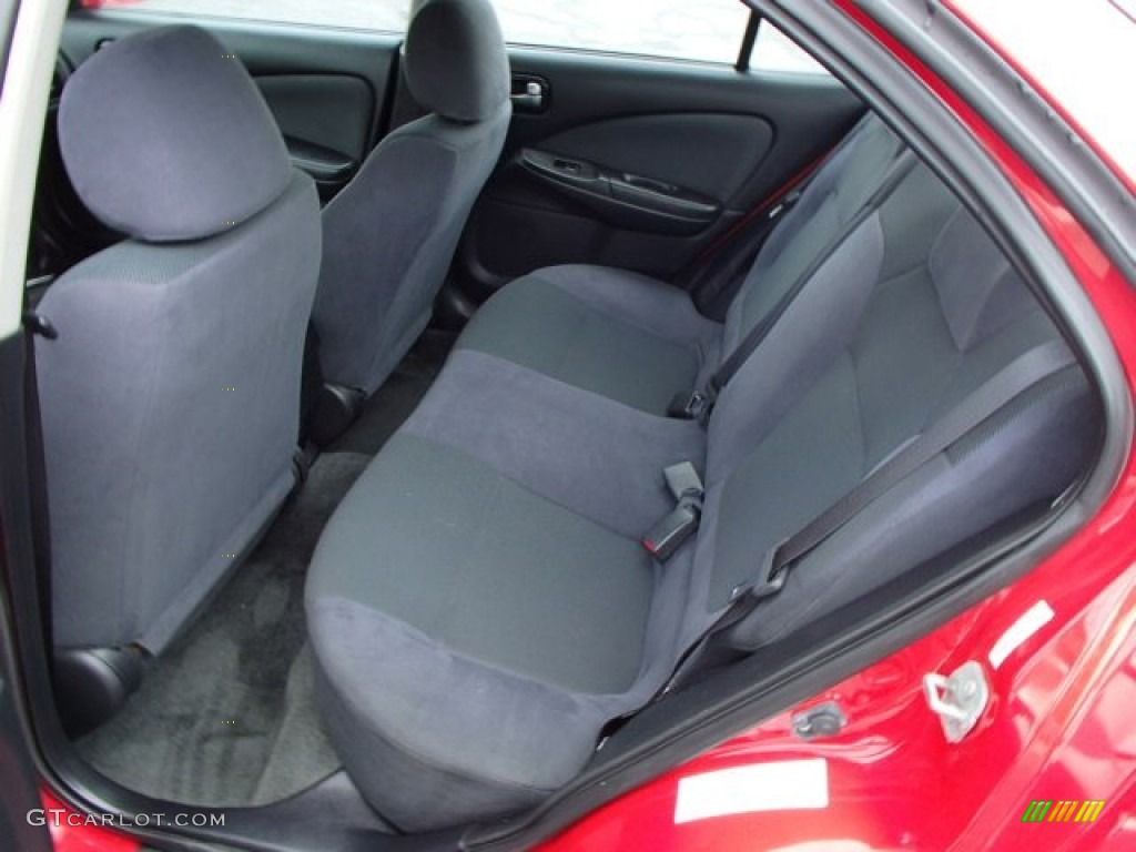 2005 Sentra 1.8 S Special Edition - Code Red / Charcoal photo #13