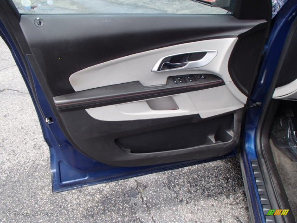 2010 Chevrolet Equinox LT AWD Jet Black/Light Titanium Door Panel Photo #82834351