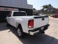 Summit White - Sierra 2500HD Regular Cab Photo No. 4