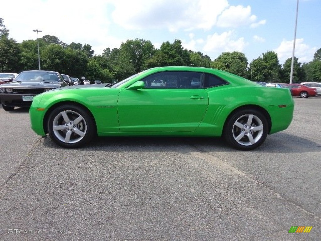 2010 Camaro LT Coupe Synergy Special Edition - Synergy Green Metallic / Black/Green photo #3