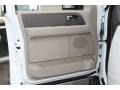 Oxford White - Expedition XLT Photo No. 17