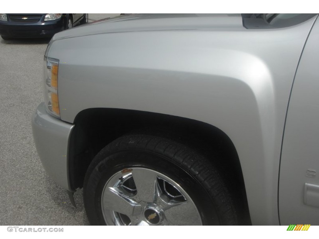 2011 Silverado 1500 LTZ Crew Cab 4x4 - Sheer Silver Metallic / Ebony photo #16