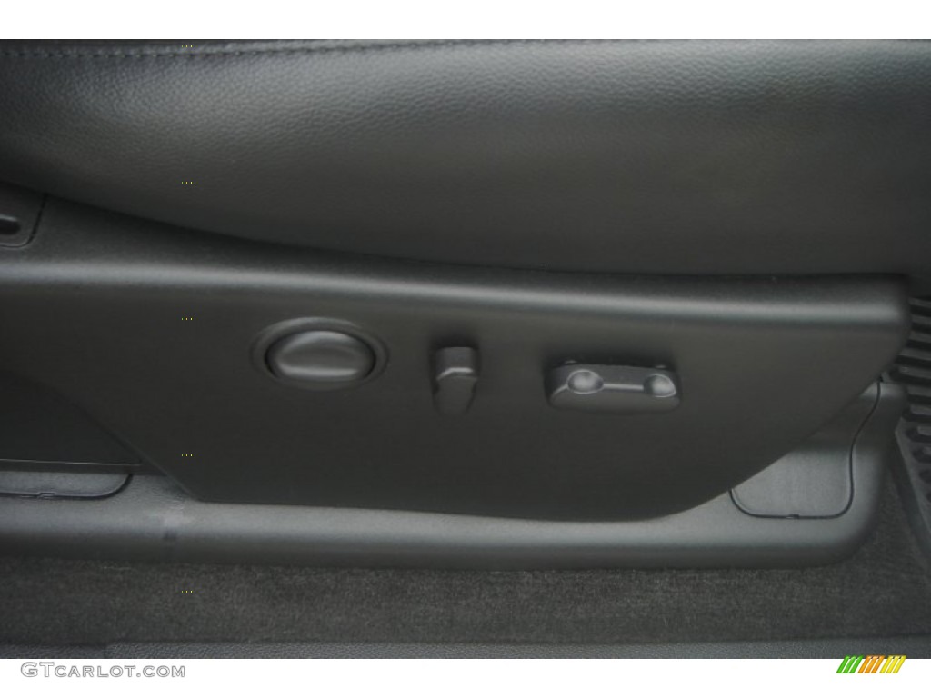2011 Silverado 1500 LTZ Crew Cab 4x4 - Sheer Silver Metallic / Ebony photo #23