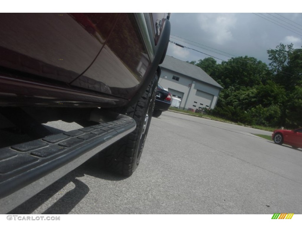 2007 Silverado 2500HD Classic LT Extended Cab 4x4 - Sport Red Metallic / Dark Charcoal photo #14