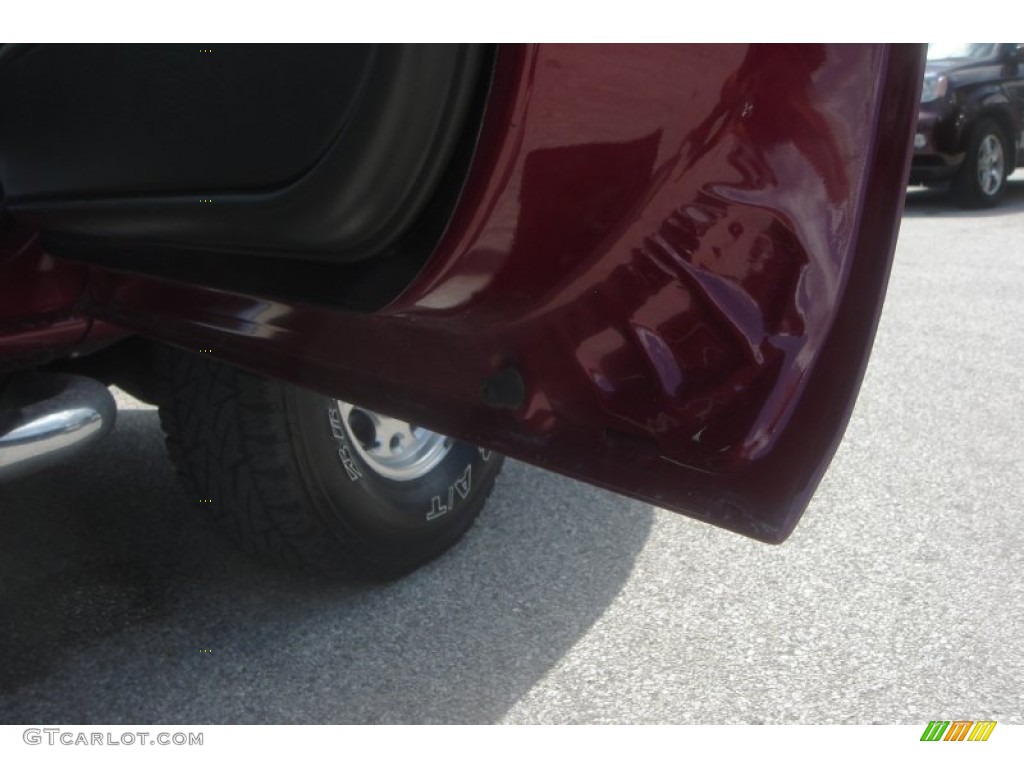 2007 Silverado 2500HD Classic LT Extended Cab 4x4 - Sport Red Metallic / Dark Charcoal photo #56