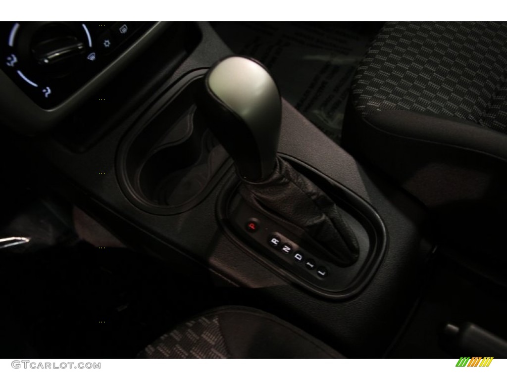 2010 Cobalt LT Sedan - Silver Moss Metallic / Ebony photo #10