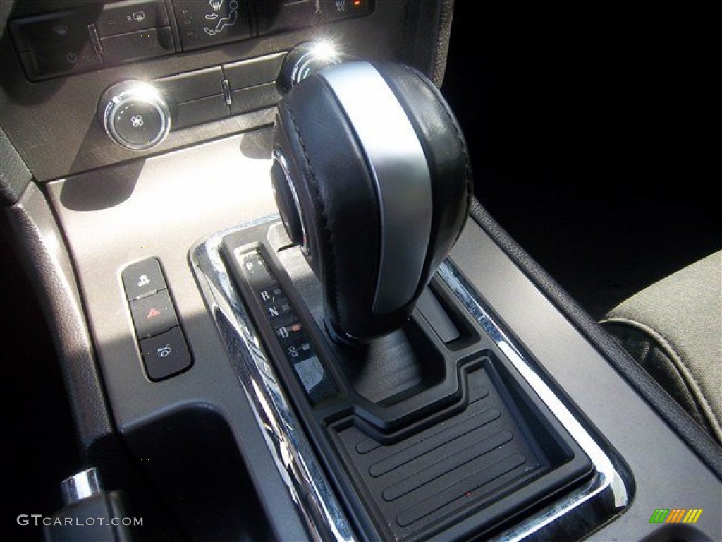 2013 Mustang V6 Coupe - Ingot Silver Metallic / Charcoal Black photo #23