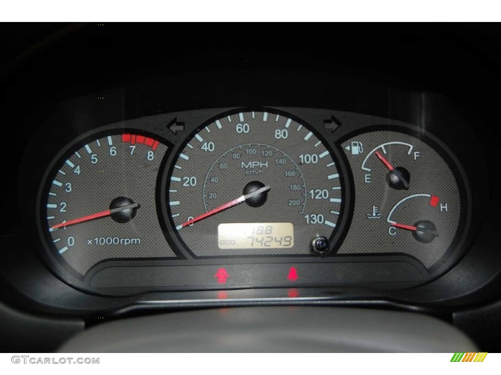 2003 Accent GL Sedan - Silver Mist Metallic / Gray photo #24