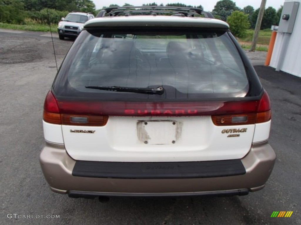 1999 Legacy Limited Outback Wagon - Glacier White / Gray photo #5