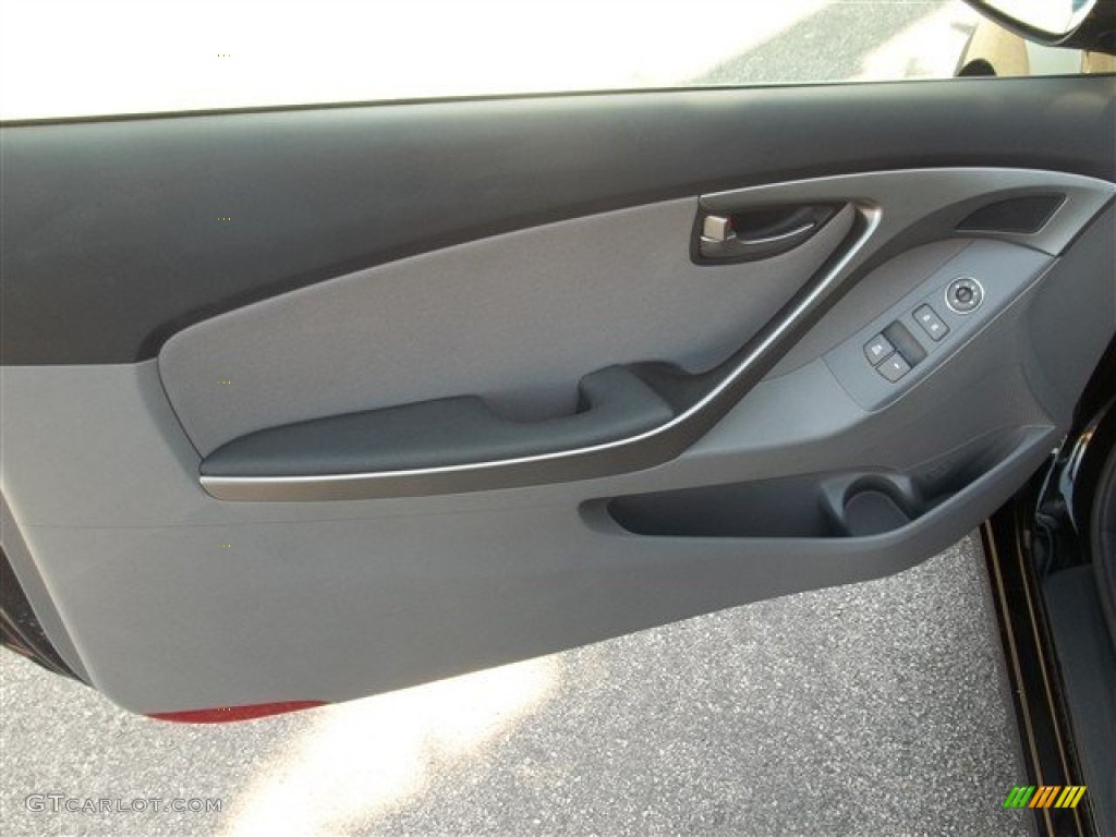 2013 Elantra Coupe GS - Black Noir Pearl / Gray photo #20