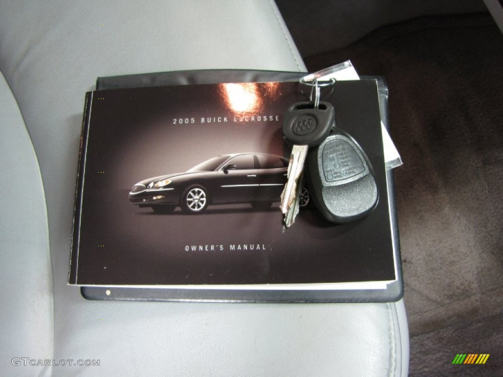 2005 Buick LaCrosse CXL Books/Manuals Photo #82851486