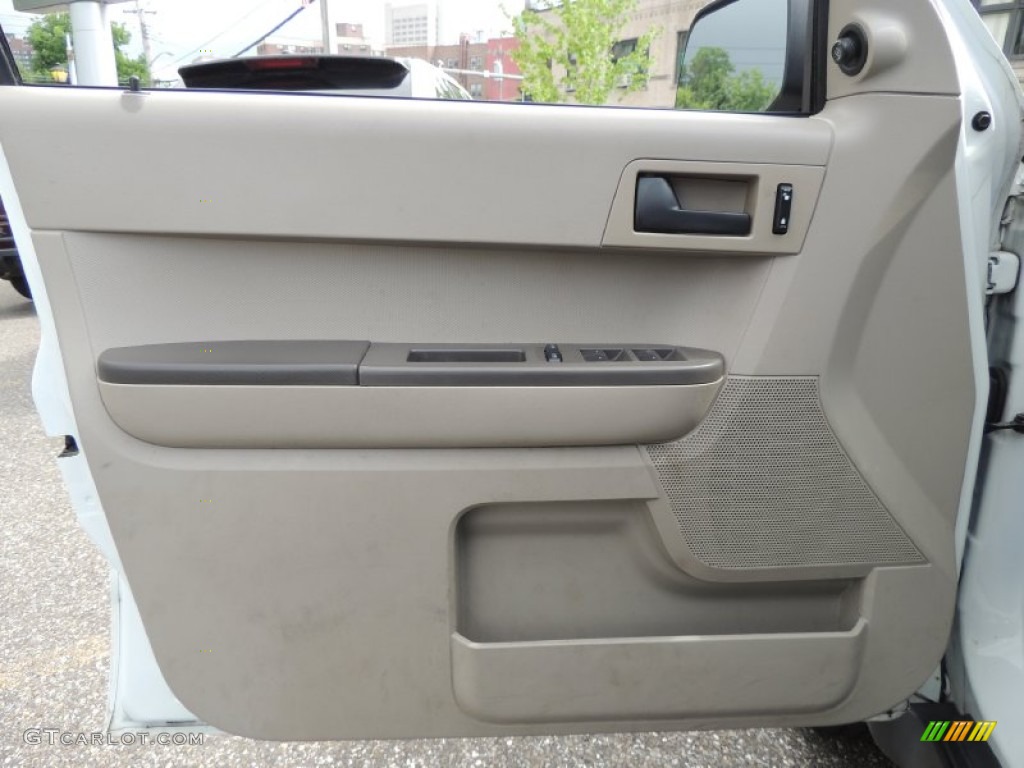 2008 Ford Escape XLS 4WD Stone Door Panel Photo #82853240