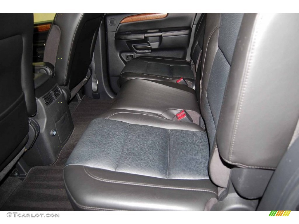 2009 Armada LE - Smoke Metallic / Charcoal photo #15